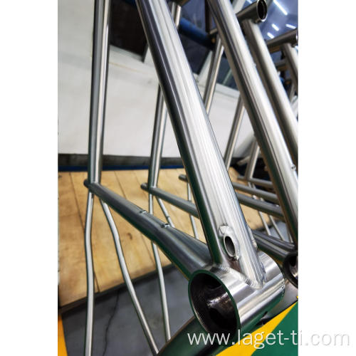 Titanium cycles frame tube